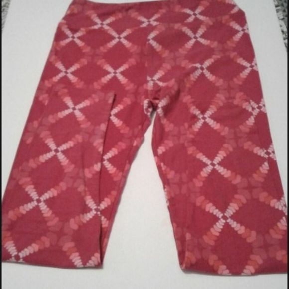 LuLaRoe Pink Hearts Print Valentines Athleisure Lounging Leggings - Picture 2 of 6
